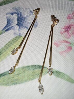 Rhinestone dangle earrings ~ 80s 90s style